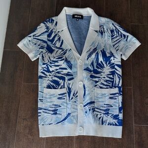 Blue and White leaf Patterned Cardigan